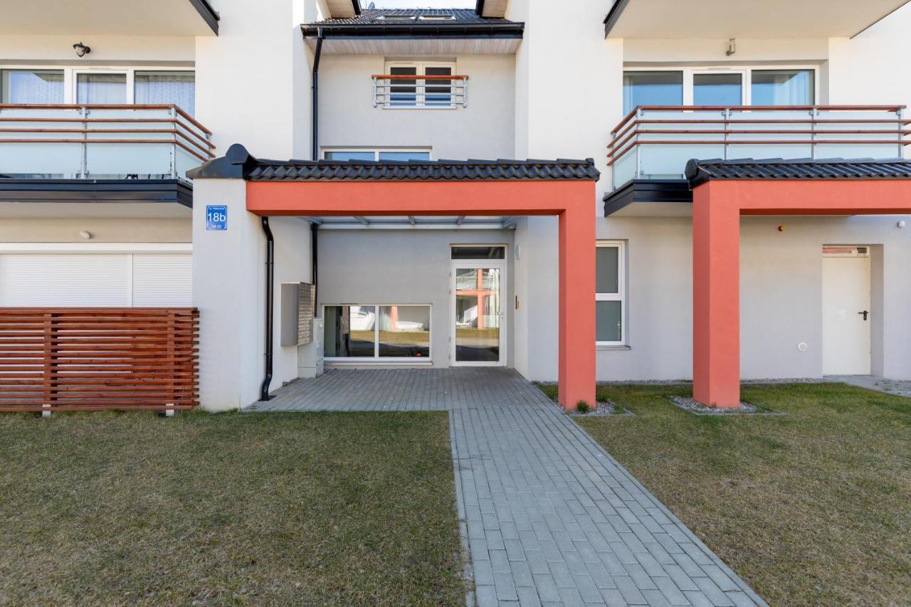 Apartamenty Polnocna By Noclegi Renters Ujście-Darłowskie Eksteriør bilde