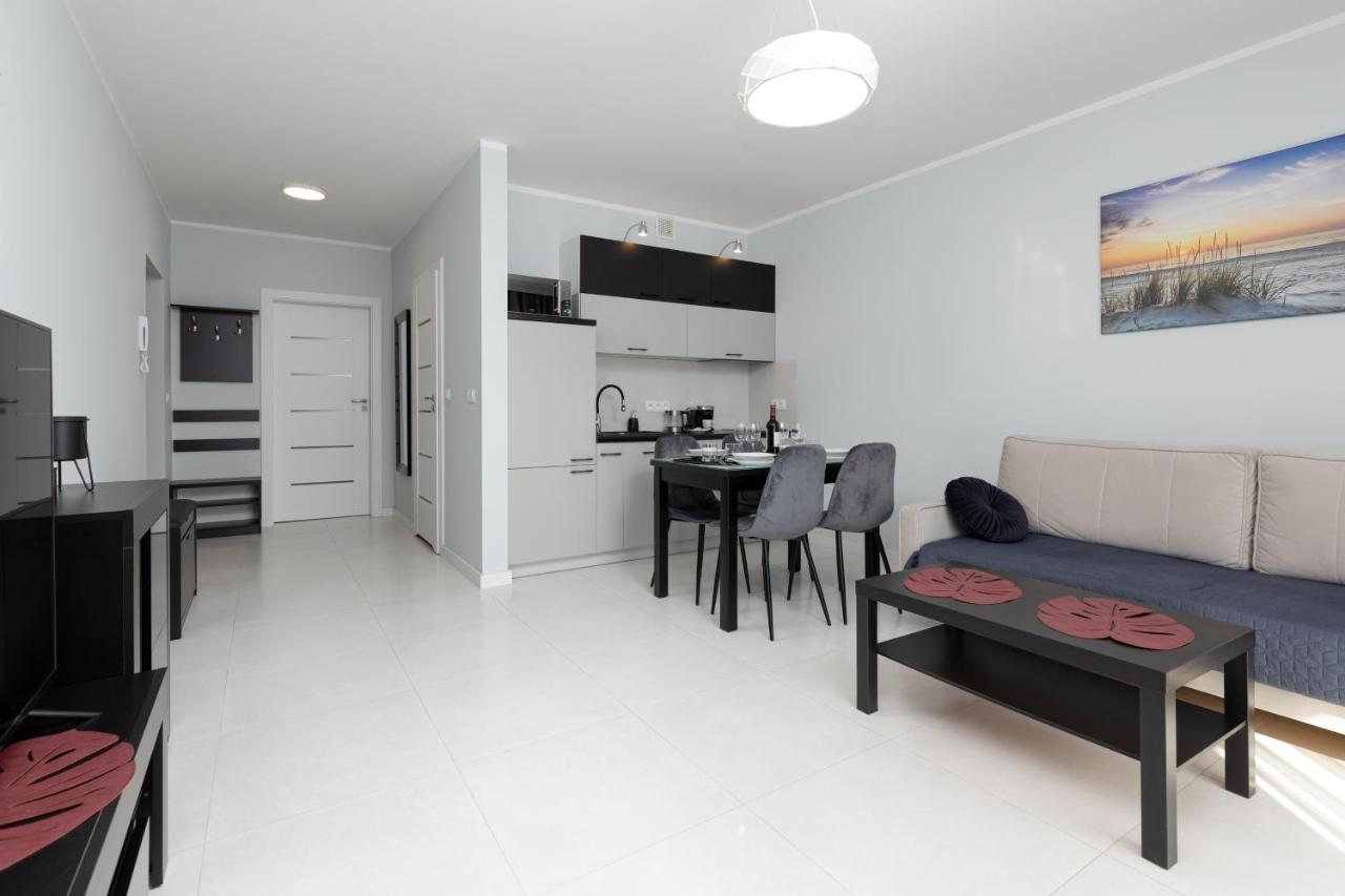 Apartamenty Polnocna By Noclegi Renters Ujście-Darłowskie Eksteriør bilde